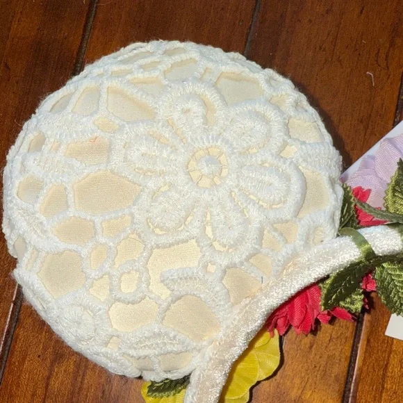 Disney White Lace Ears with Floral Accents (NWT) - Picture 7 of 10
